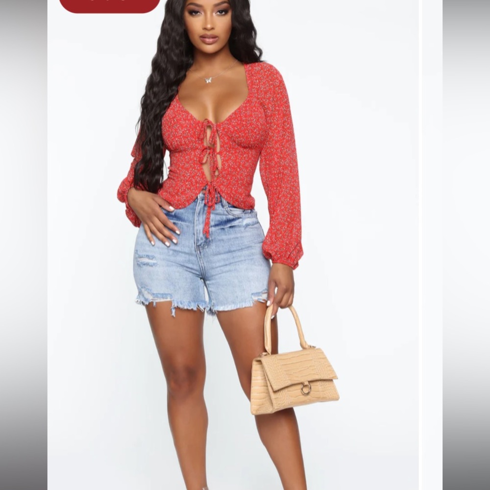 Fashion Nova top❤️
